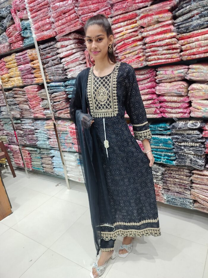 Anarkali pattern 3piece - Image 1