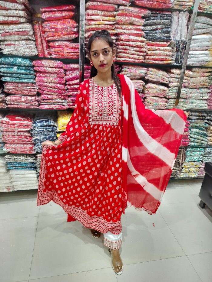 Nayra cut - Image 1