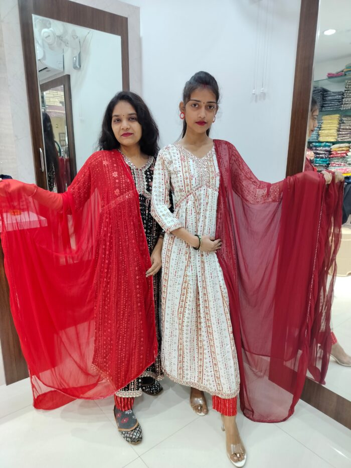 Aliya with nayra cut - Image 2
