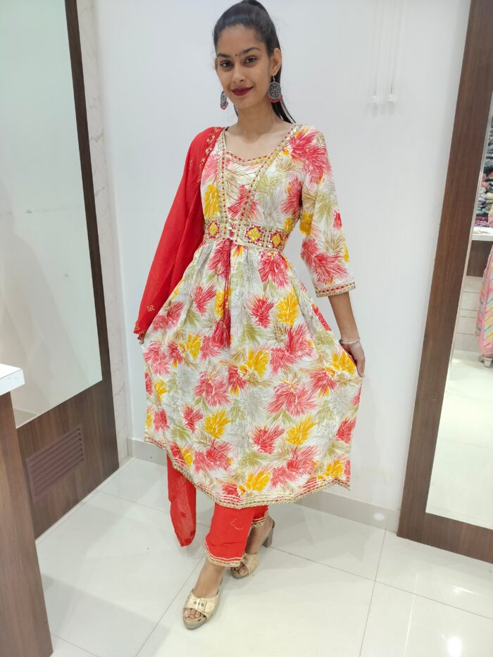 Maharani Aliya cut - Image 3