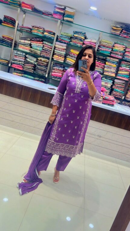 Pakistani suite