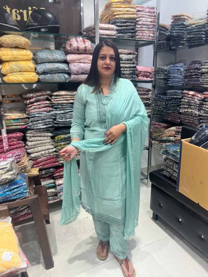 pakistani silk suit - Image 1