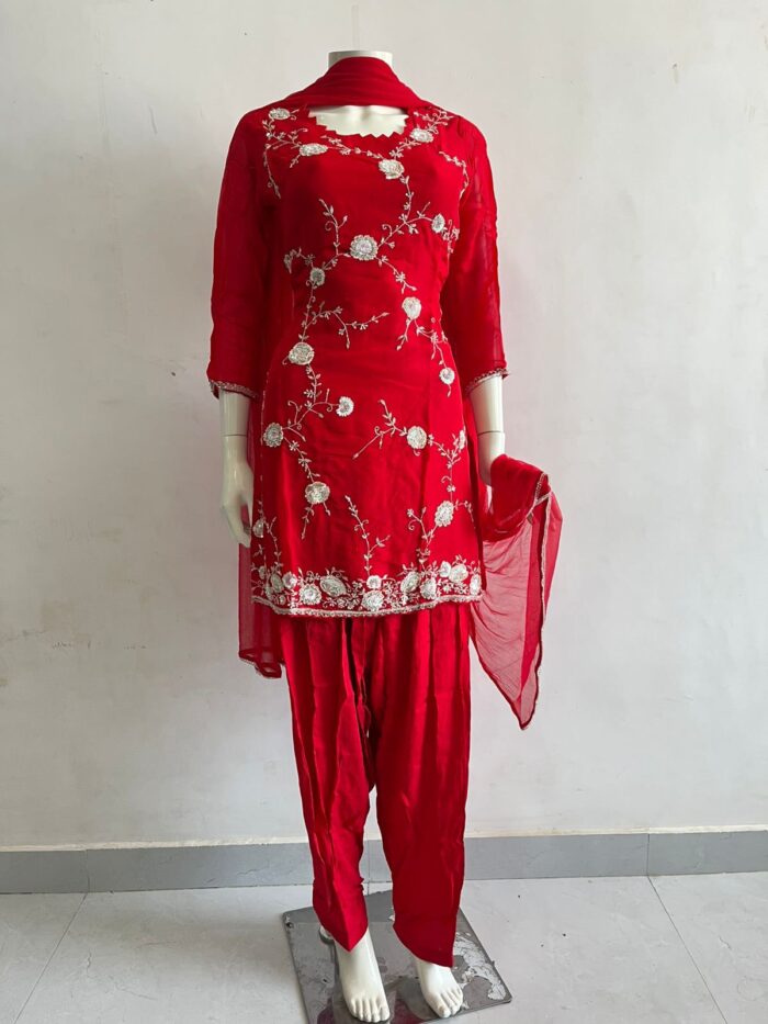 3Piece - Image 1